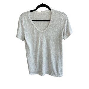 Soprano Gray Casual V Neck Knit Tee Size Small